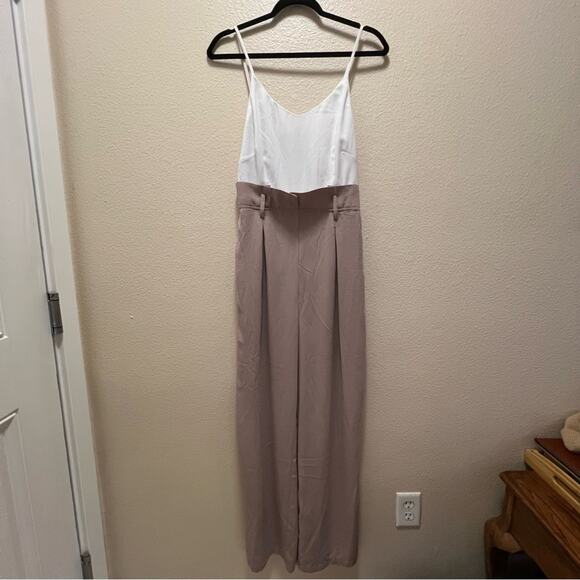 Fashion Nova White Brown High Waisted Paper Bag Pants Jumpsuit Size Medium - Picture 2 of 12